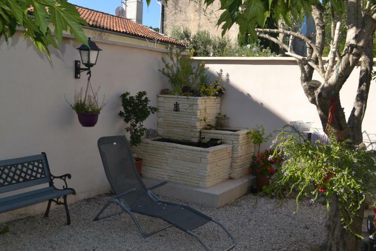 La Passeronne Barbentane Kültér fotó